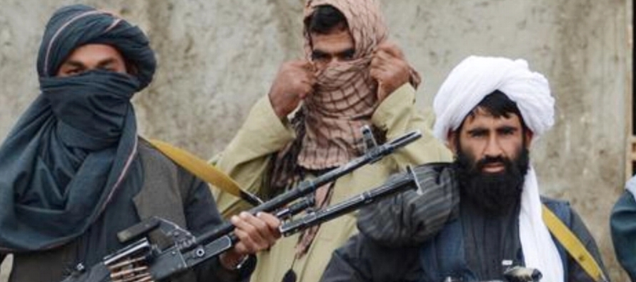 El Talibán y EI son enemigos, y los ataques plantean la posibilidad de un conflicto...