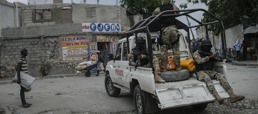 En respuesta a la reciente oleada de secuestros, trabajadores haitianos iniciaron una huelga el...