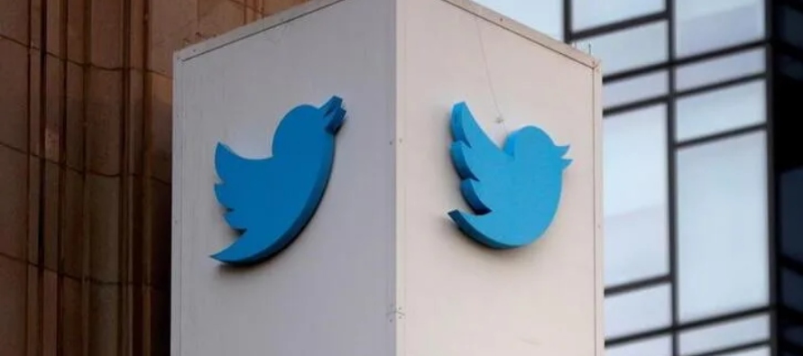 Los inversores esperaban que Twitter se viera relativamente protegido de los cambios, porque la...