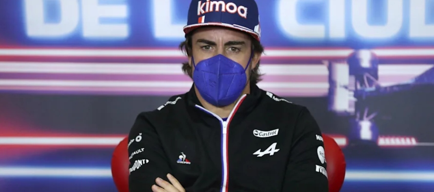 Sobre la aplicación de los criterios sobre los fuera de pista, Alonso señaló:...