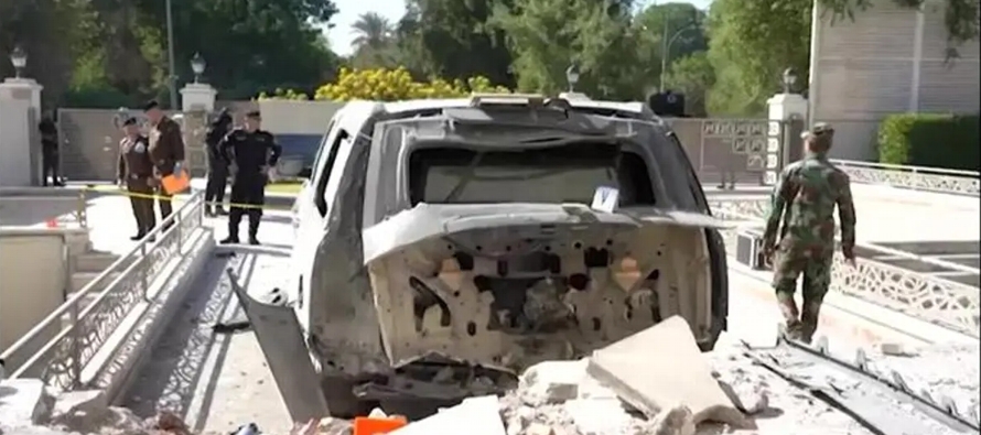 Siete de los guardias de seguridad del primer ministro, Mustafa al-Kadhimi, resultaron heridos en...