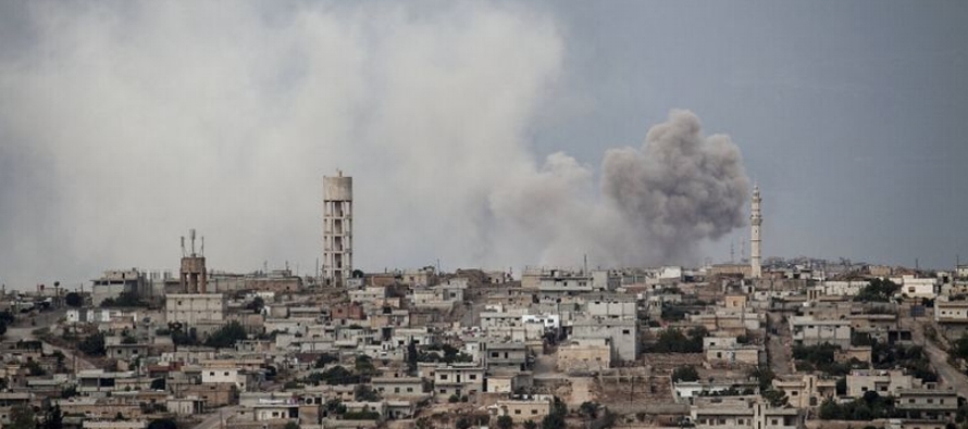 Israel ha realizado cientos de ataques dentro de la región siria controlada por el gobierno...