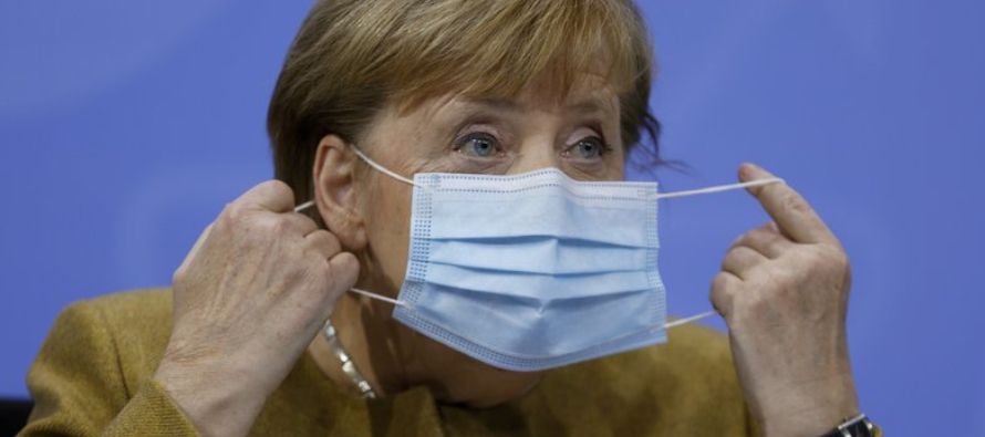 La canciller de Alemania, Angela Merkel pidió de nuevo el sábado a la...