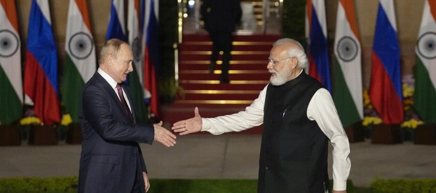 La reunión entre Modi y Putin en Nueva Delhi se realizó horas después de que...