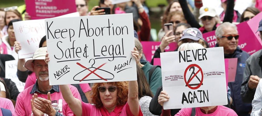 El California Future of Abortion Council, dio a conocer una lista de 45 recomendaciones para que...