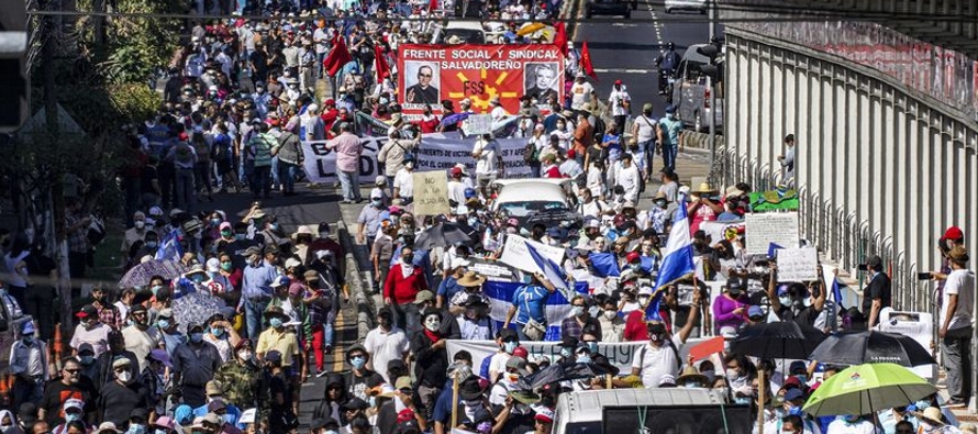 Es la cuarta protesta que se realiza contra la administración de Bukele, quien asumió...