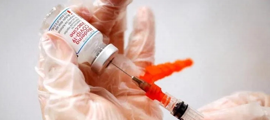 El fabricante de vacunas dijo que la decisión de centrarse en la vacuna actual -la...