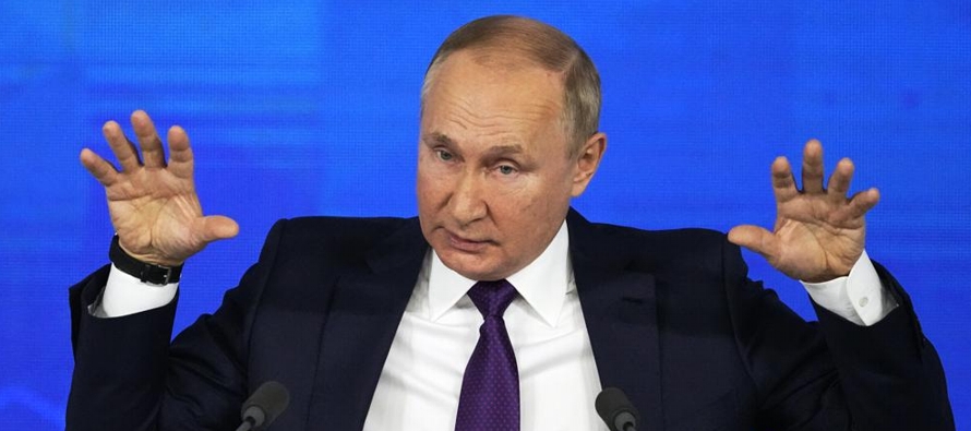 Putin ha negado tener planes de lanzar un ataque, pero ha descrito a la expansión de la OTAN...