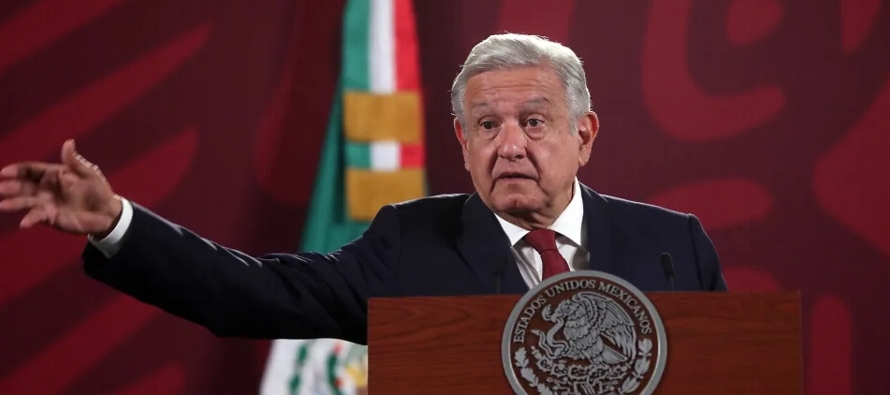 López Obrador dijo que lo principal es asegurar el vital líquido para el consumo...