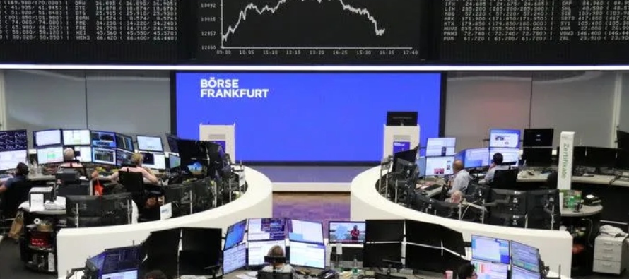 * Credit Suisse subió un 6,1% tras conocerse que el segundo banco más grande de Suiza...