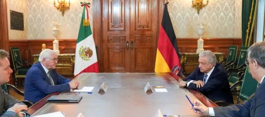 "El presidente mexicano ofreció intensificar la cooperación en materia de gas...