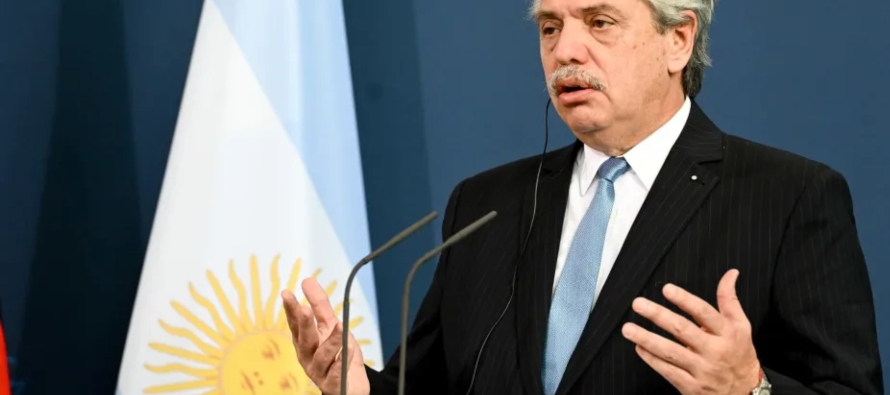 El jefe de Estado argentino sostuvo que "las empresas nacionales y extranjeras tienen la...