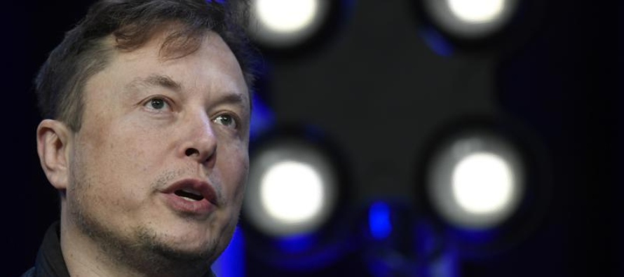 Pero Musk, director general de Tesla y SpaceX, se retractó en julio del acuerdo y entonces...