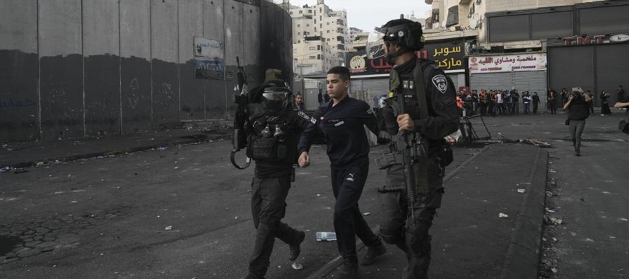 Los altercados entre las tropas israelíes y los palestinos se registraron en más de...