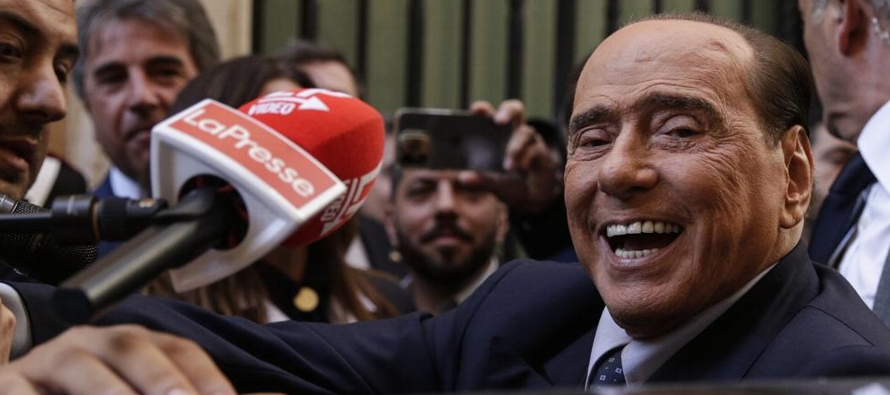 La agencia noticiosa italiana LaPresse publicó lo que dijo que era un audio de Berlusconi,...