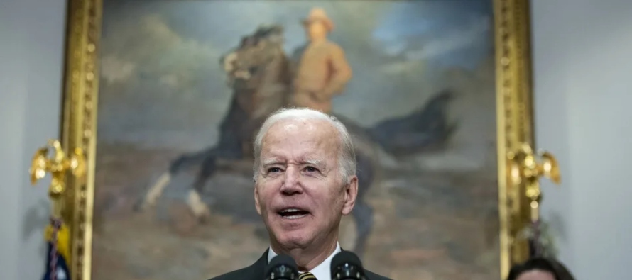 Biden ha recibido críticas de grupos ecologistas por haber seguido apostando por...
