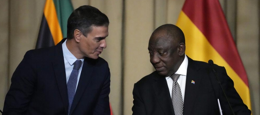 Durante una visita oficial a Sudáfrica, Sánchez se reunió con el presidente...