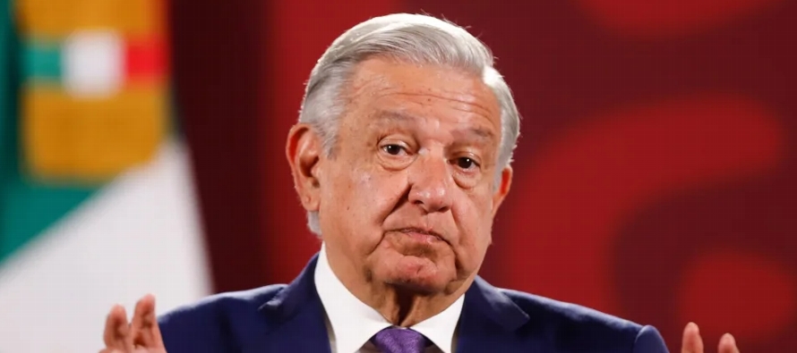 El presidente López Obrador, quien ha cuestionado la subida de tasas en el mundo,...