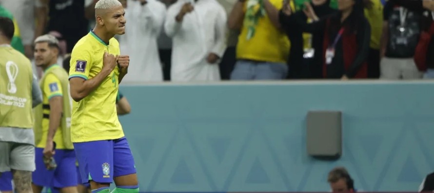 "A partir del momento en que la camisa 9 colocó a Brasil en ventaja en el marcador, un...
