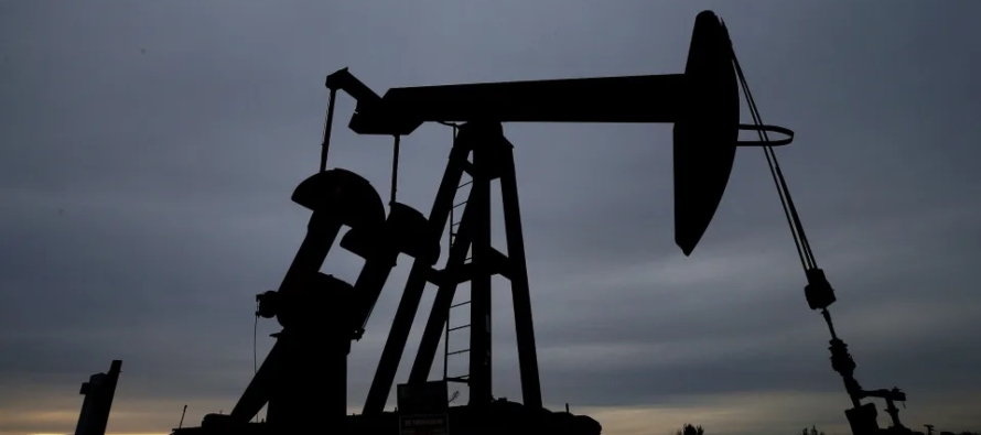 Asimismo, ha pesado la posible imposición de un tope al precio del petróleo ruso que...