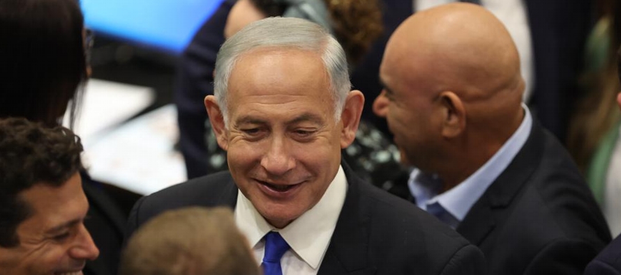 El partido Likud de Netanyahu anunció el domingo que el acuerdo nombraría...