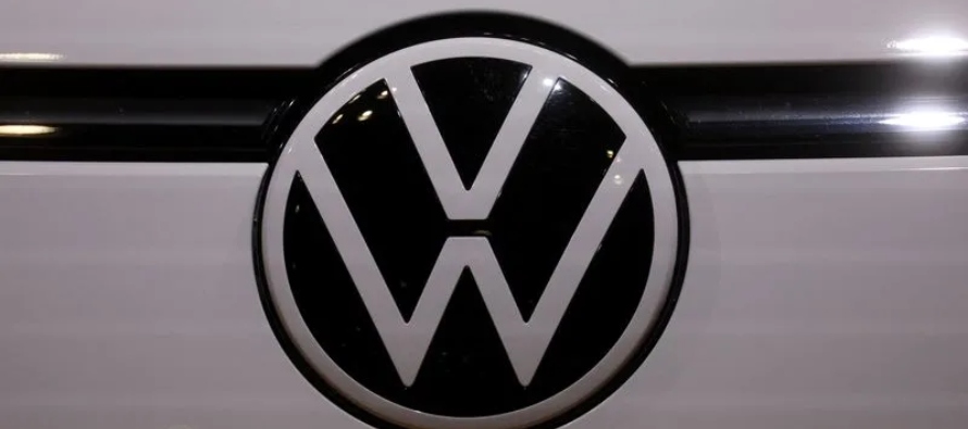 Volkswagen también está en conversaciones con Magna Steyr, una filial de Magna...