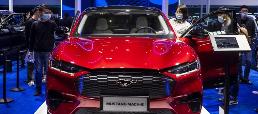 Ford ampliará la producción del Mustang Mach-E a 270,000 unidades anuales