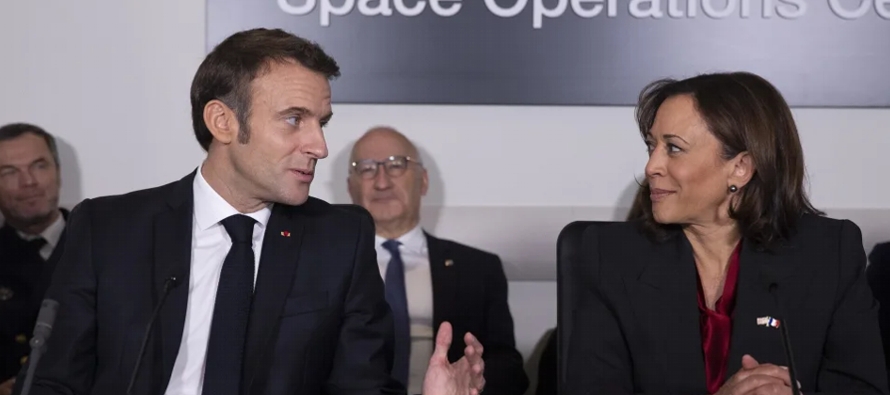 Macron, que llegó anoche a Washington, lamentó que el espacio se haya convertido en...