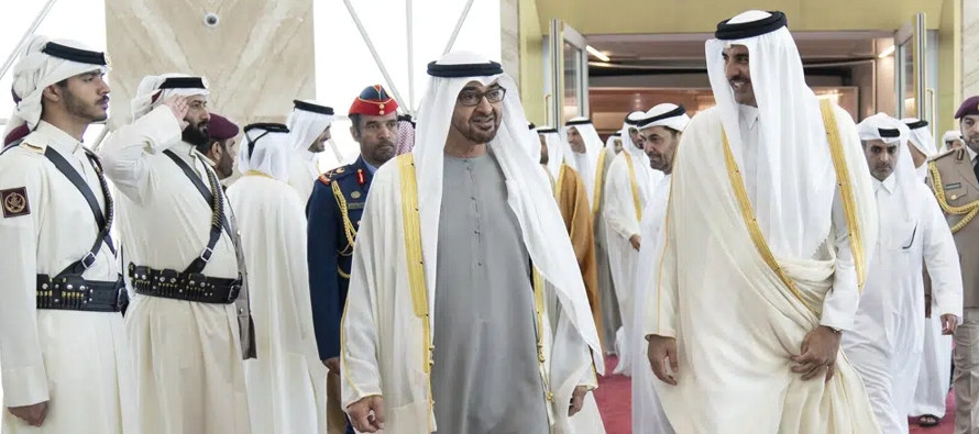 El jeque Mohammed bin Zayed Al Nahyan, que también es el gobernante de Abu Dhabi, hizo el...