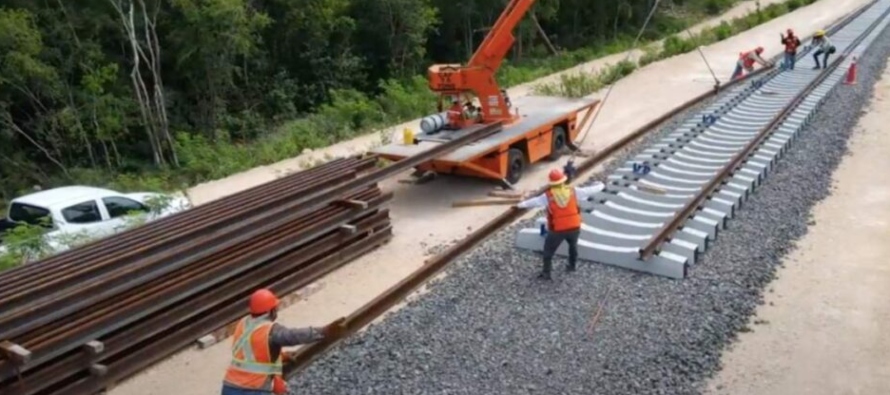 “Es una estupidez construir un tren en ese suelo... Construir un tren contaminando el...
