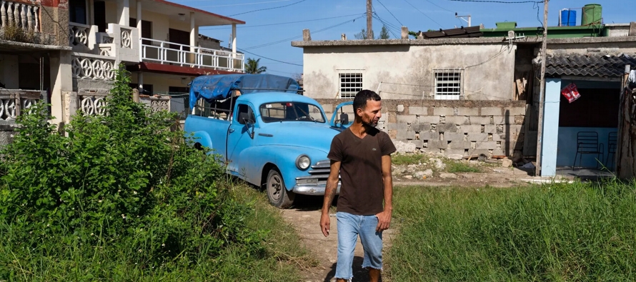 Las condiciones de vida en Cuba han sido precarias, pero en la actualidad, la pobreza y la...
