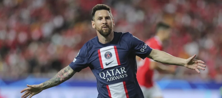 El jugador argentino Leo Messi, que recientemente se ha proclamado campeón del mundo en...