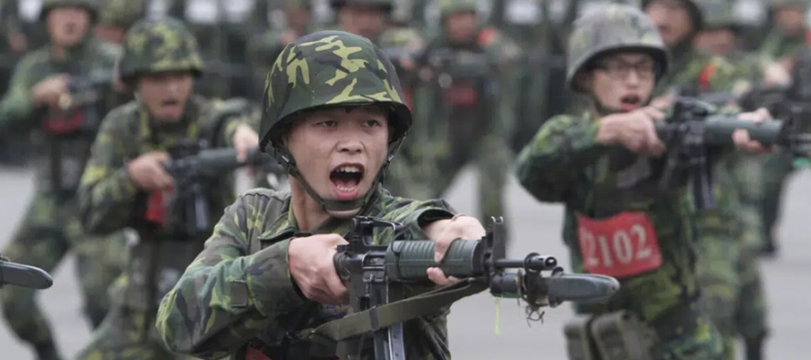 El Ejército Popular de Liberación de China ha intensificado su hostigamiento militar...