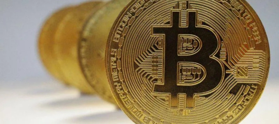 Bitcóin, por el contrario, experimentó un aumento del 16% hasta los 6,300 millones de...