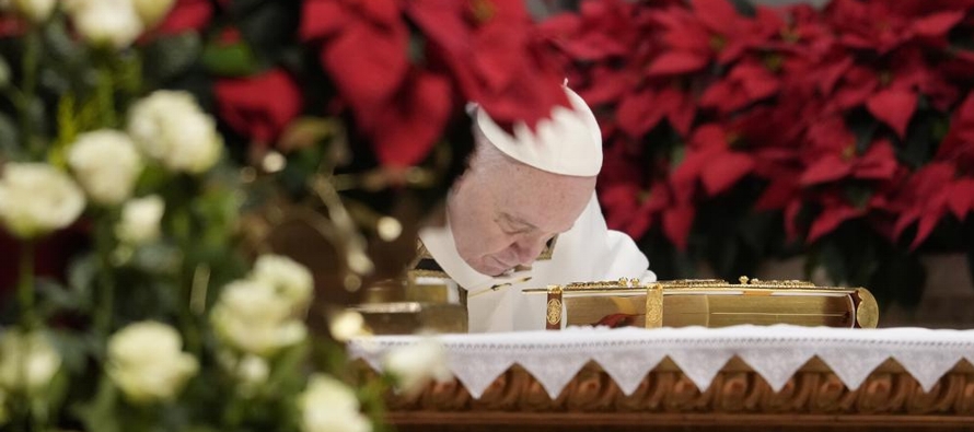 En la misa en la basílica de San Pedro, el pontífice conmemoró a fiesta...