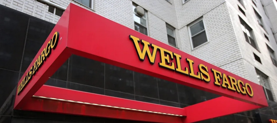 En el cuarto y último trimestre del año, Wells Fargo registró unas ganancias...