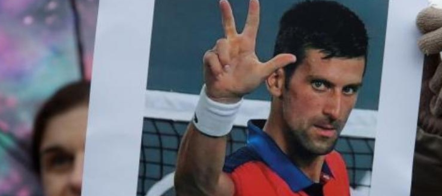 El visado de Djokovic fue cancelado este viernes después de que un tribunal de Melbourne...