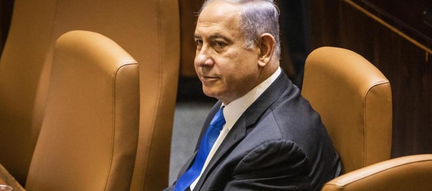 El ex primer ministro de Israel Benjamin Netanyahu está negociando un acuerdo en sus juicios...
