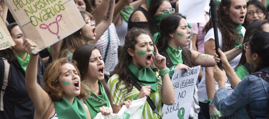 En septiembre, la Suprema Corte de Justicia de México sentenció que el aborto no es...