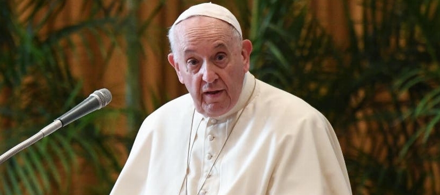 El pontífice se reunió con reporteros católicos que han formado una red de...