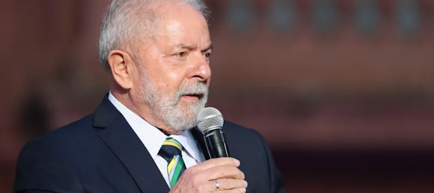 Para Lula, ese acuerdo es positivo porque "preserva la soberanía y la posibilidad de...