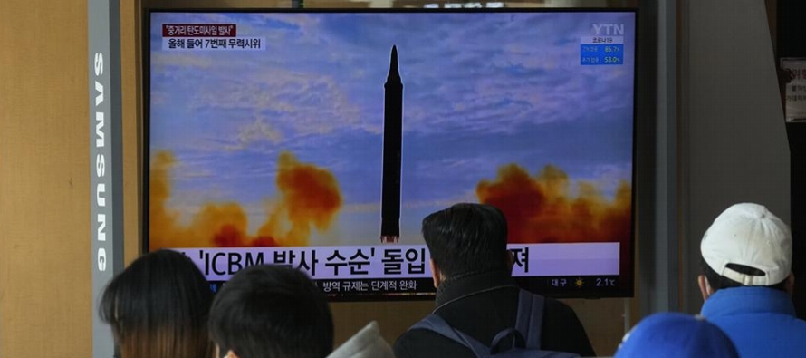 El lanzamiento del domingo podría ser el preludio de provocaciones mayores de Pyongyang,...