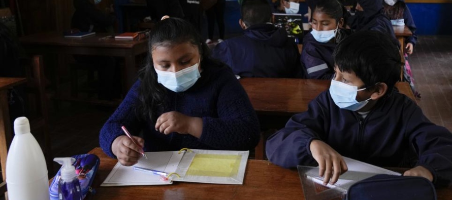 Hasta ahora Bolivia ha registrado más de 855,700 contagios y 20. 951 fallecidos por el nuevo...