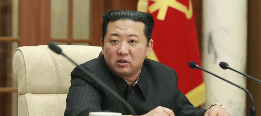 La prensa oficial del país ha destacado el liderazgo autoritario de Kim luego de una serie...