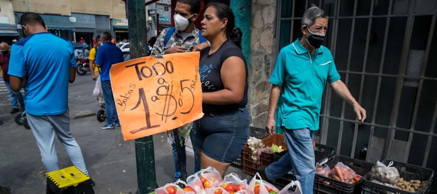 De acuerdo con Ecoanalítica, en la banca venezolana hay 760 millones de dólares en...