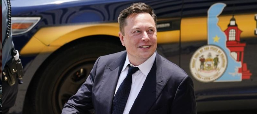 A finales de octubre, Musk, el hombre más rico del mundo, tuiteó que iba a vender...