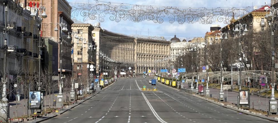 El asedio militar ruso sobre Ucrania entró a su quinto día con combates en las calles...