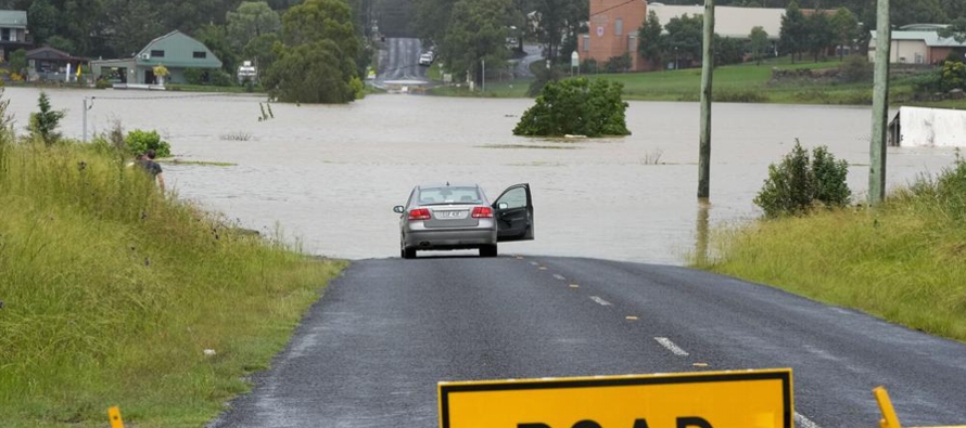 La Oficina Australiana de Meteorología advirtió de inundaciones que podrían...