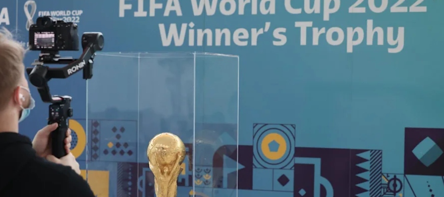 De las fuentes de ingresos de la FIFA en este año recién terminado, destacan los...