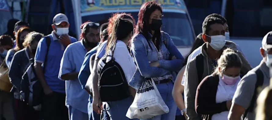 Las autoridades salvadoreñas de Transporte suspendieron los permisos y un subsidio a 293...
